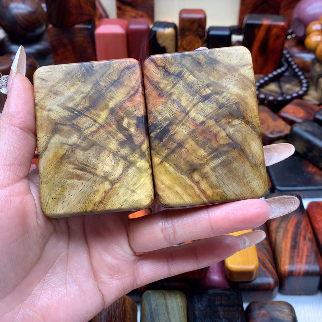 交趾黄檀（大红酸枝）S**g