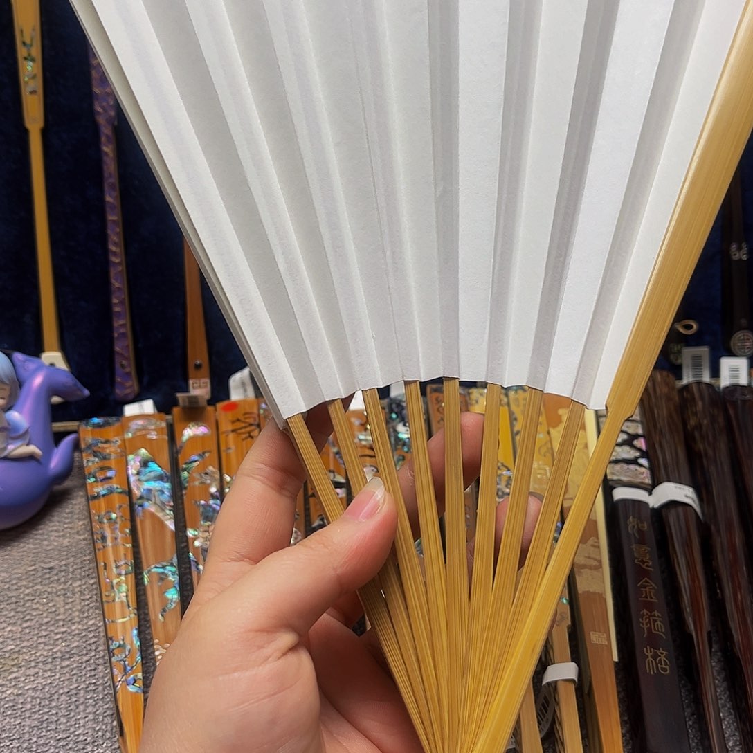 扇子我们的故事就结束