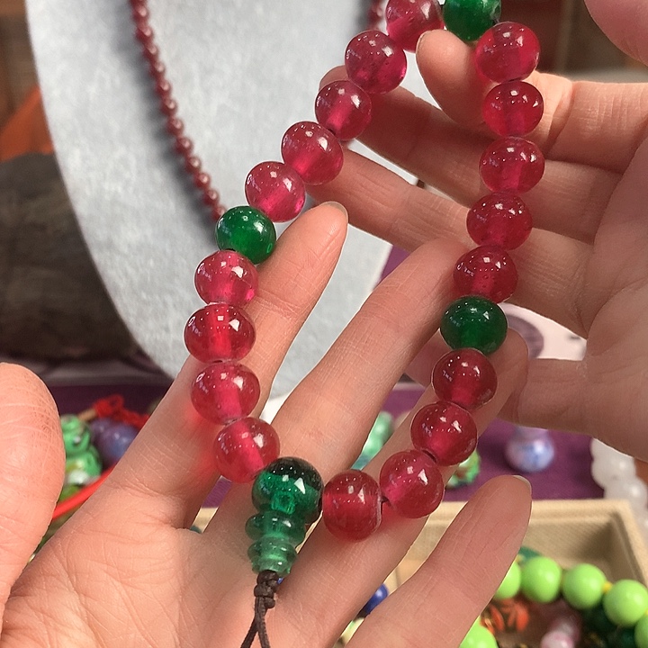 琉璃颈饰4779699980800000