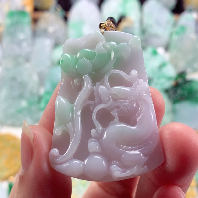 【闪购商品】翡翠吊坠(不含链)未镶嵌