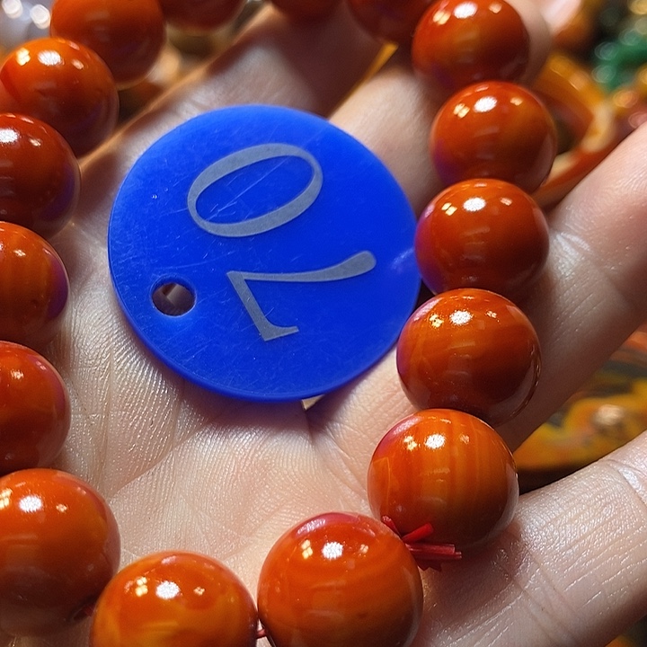 用***8玛瑙/玉髓未镶嵌手链