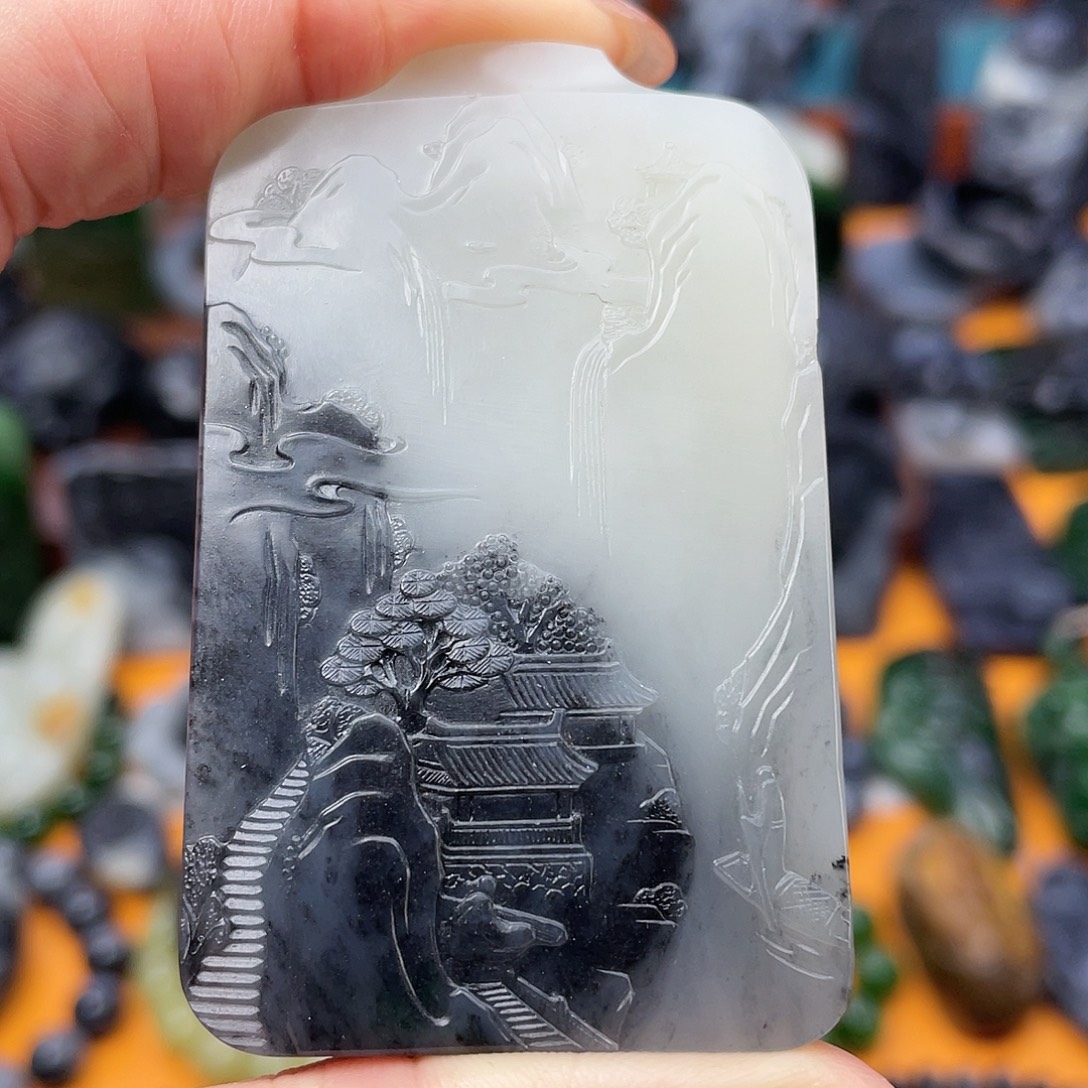 和田玉未镶嵌颈饰