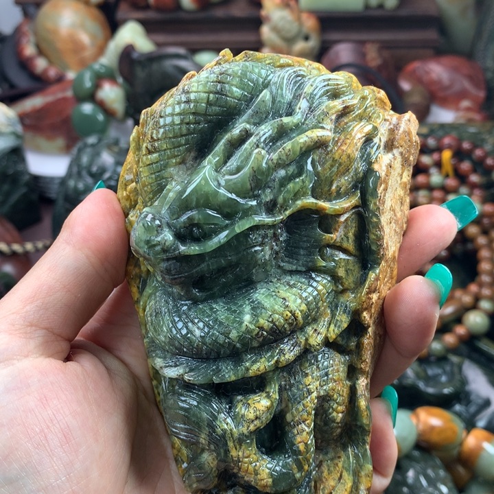 岫岩河磨玉（透闪石质玉）把件未镶嵌