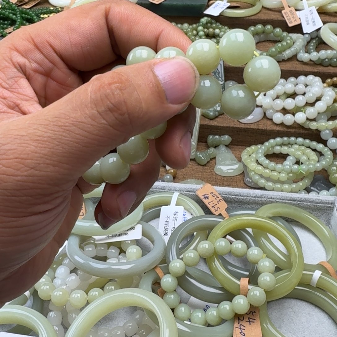 采***下和田玉未镶嵌手链