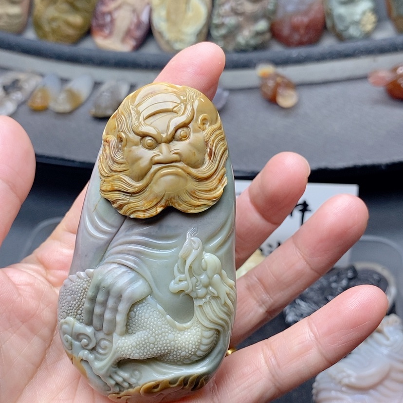 【闪购商品】定制石英质玉吊坠未镶嵌