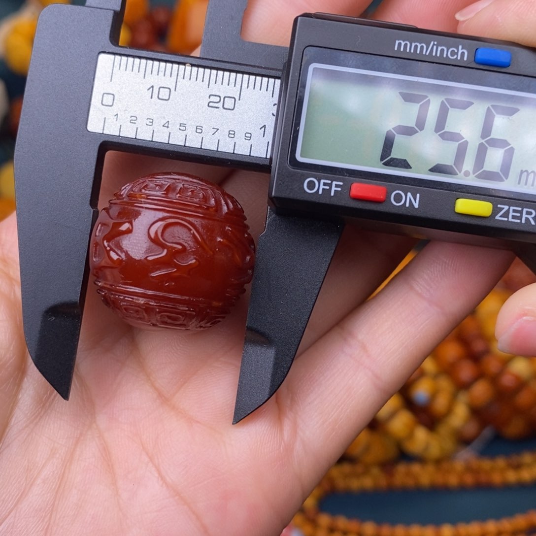 蜜蜡裸石未镶嵌蜜蜡