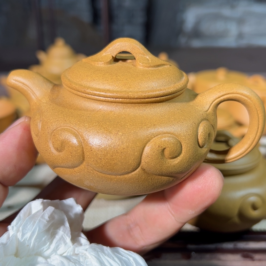 O***s紫砂茶壶全手工制作