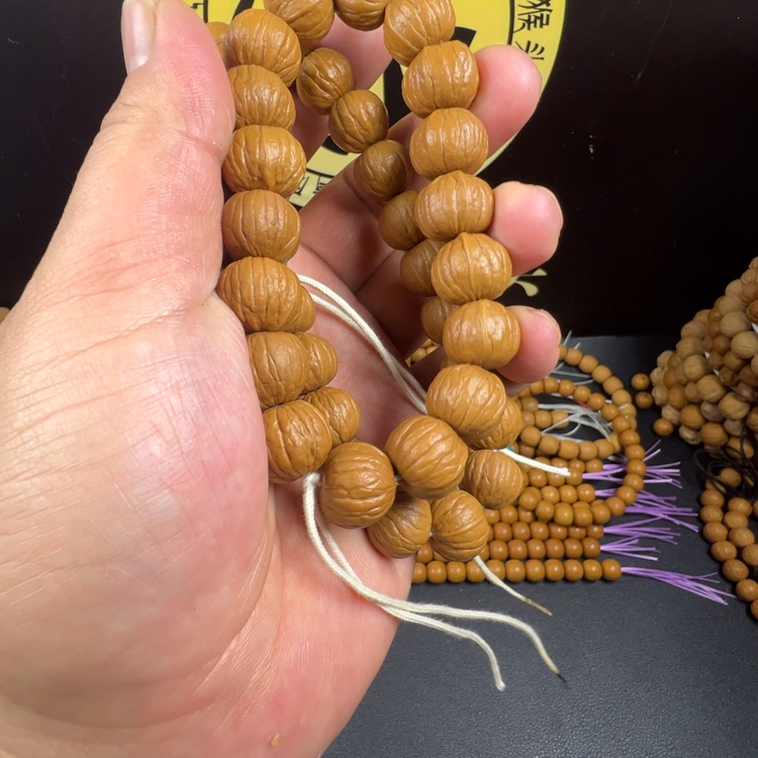 猴头核桃吊坠南瓜