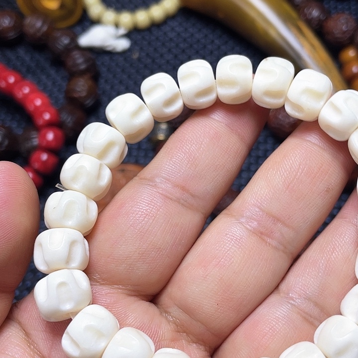 木质非金属其他配饰