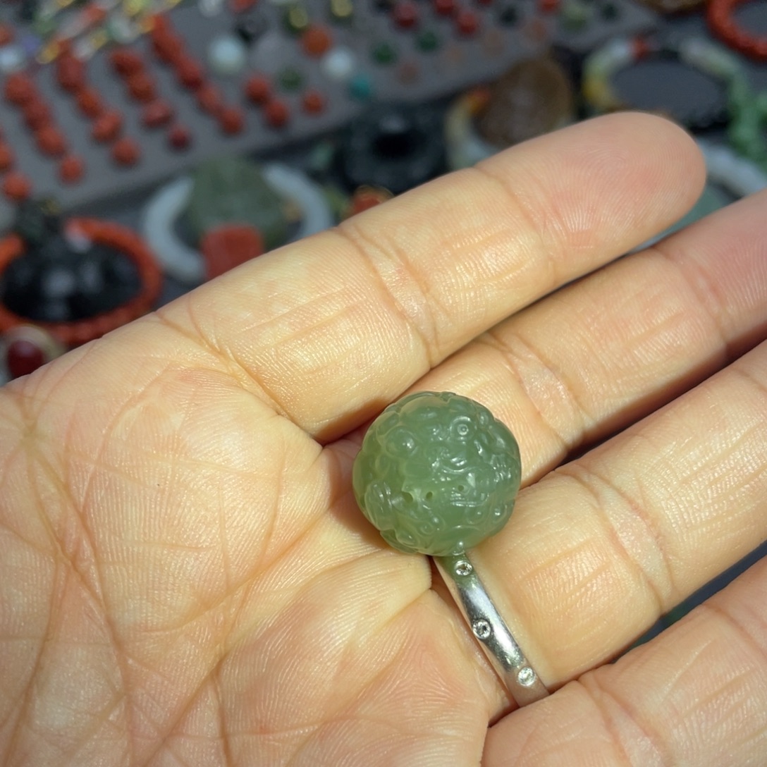 和田玉未镶嵌颈饰18mm