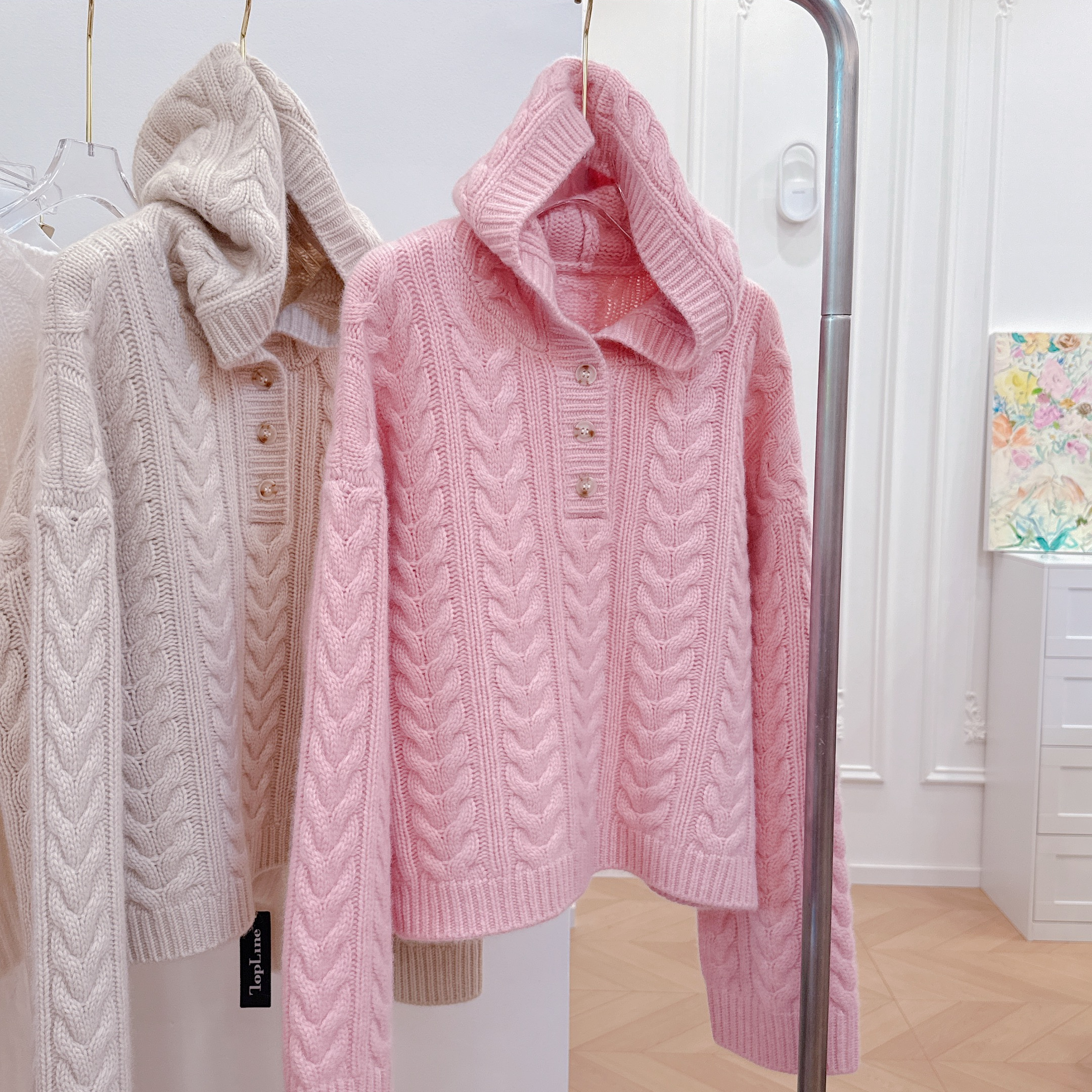 25新品加厚麻花帽衫重磅山羊绒气质毛衣超厚樱花粉可爱短款