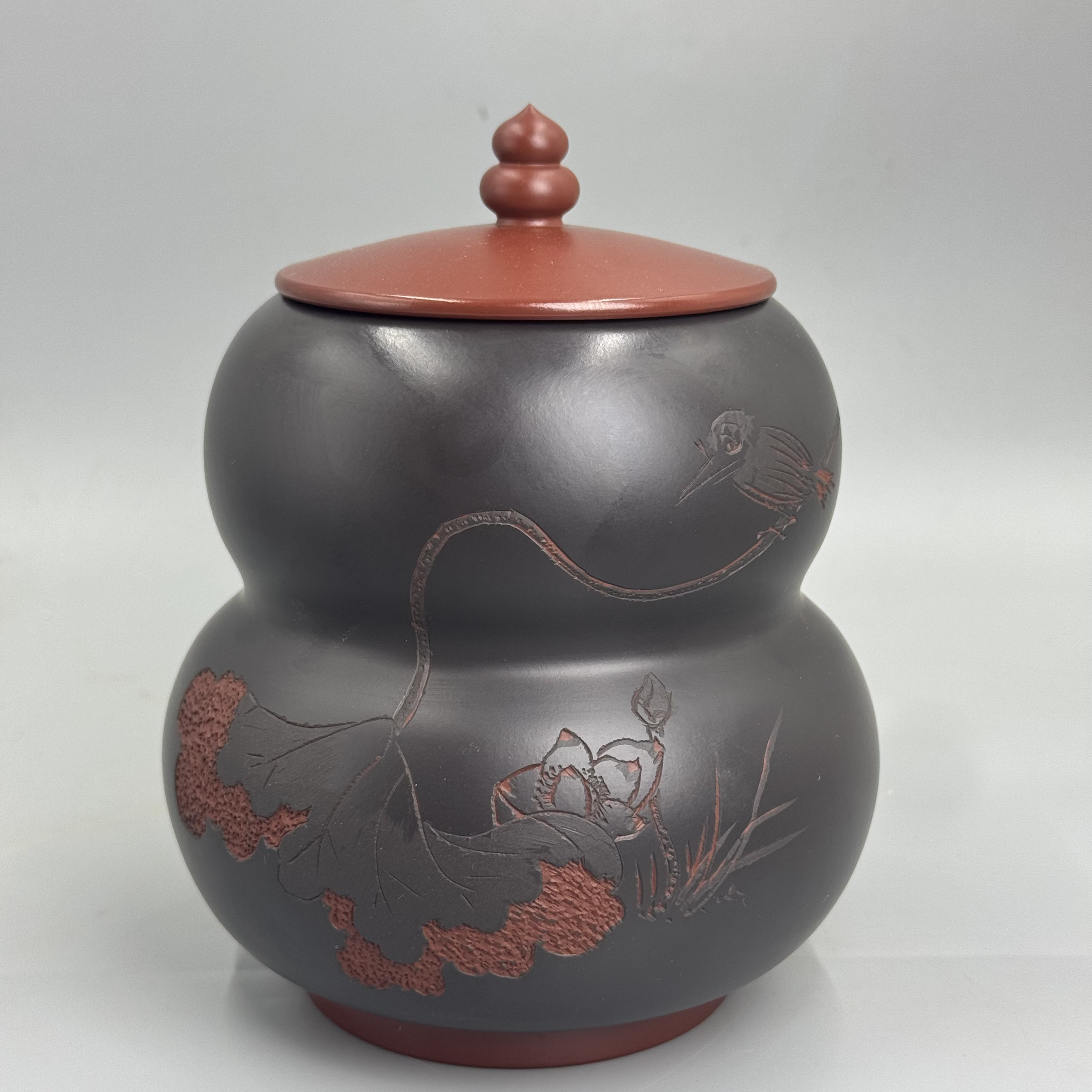 原矿段老紫泥花鸟荷叶纹紫砂茶叶罐（看底抖音私信）