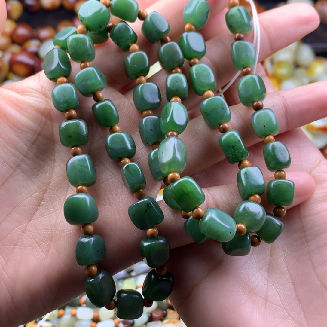 和田玉未镶嵌手链