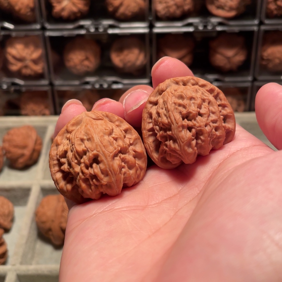 不***籽吊坠文玩核桃白狮子36