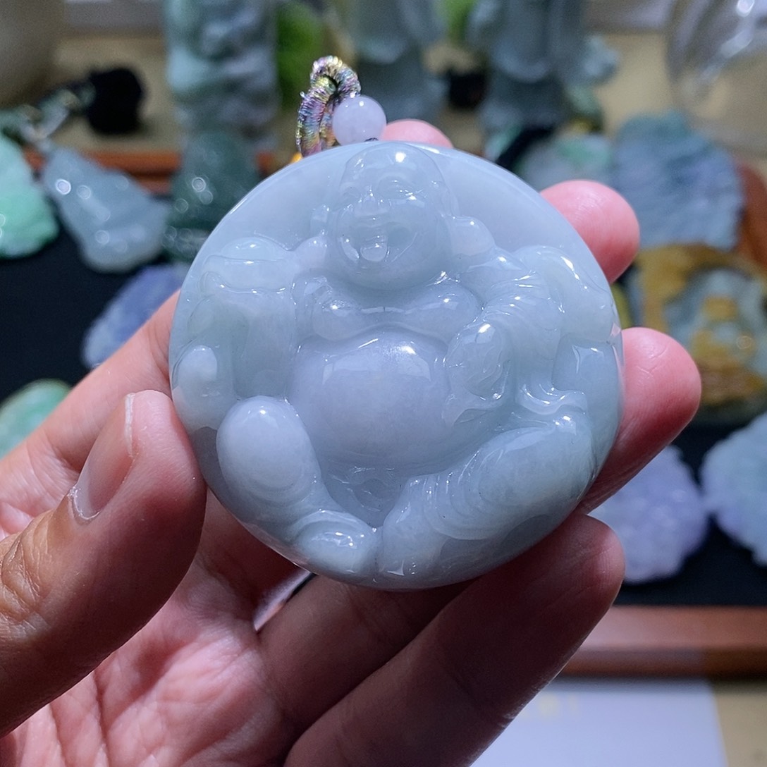 【闪购商品】翡翠颈饰未镶嵌佛