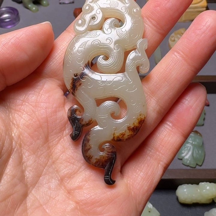 和田玉（糖玉）挂件未镶嵌白****悠