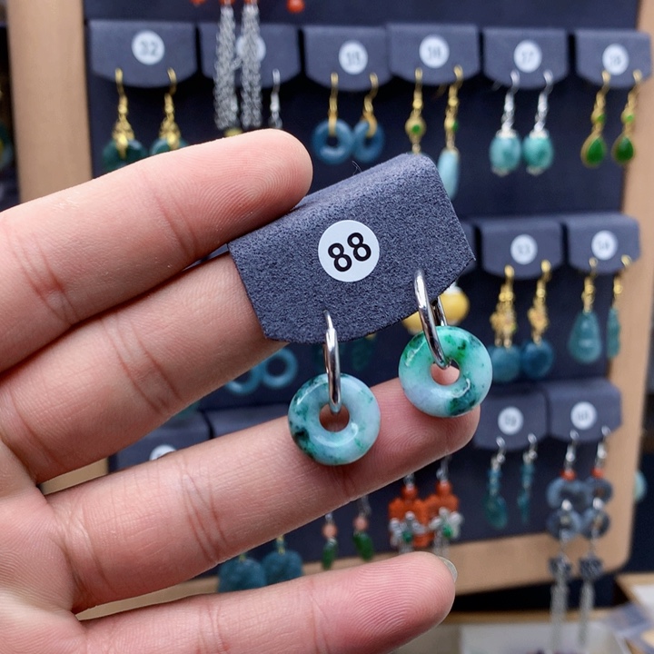 未镶嵌翡翠耳饰耳饰