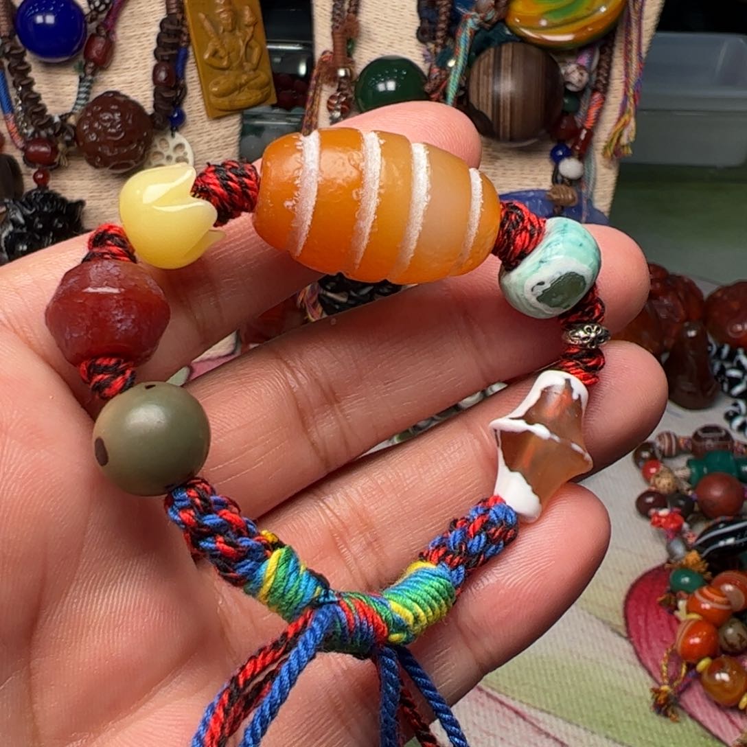 玛瑙/玉髓颈饰未镶嵌