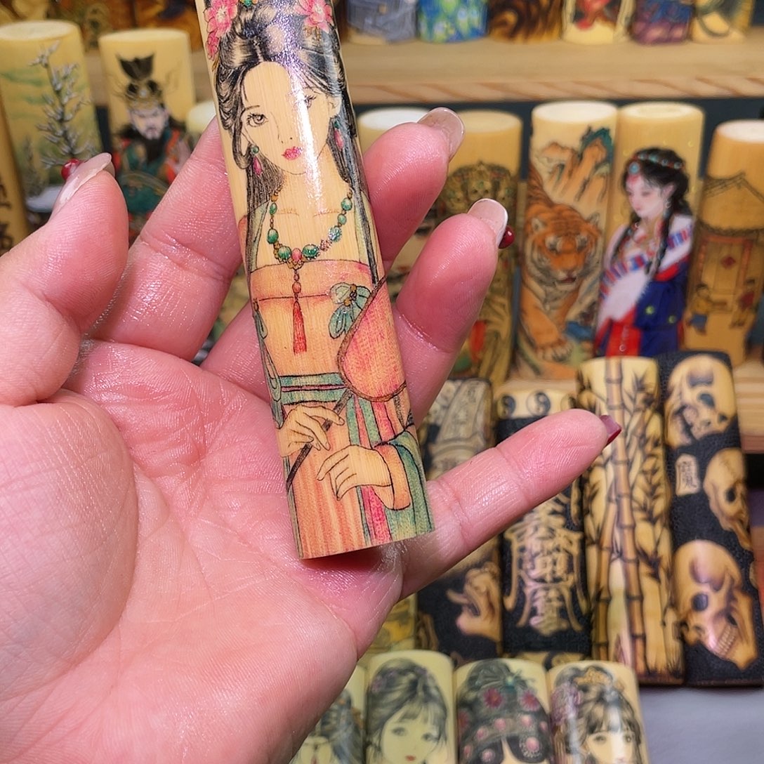 。****实心竹手工作品美女