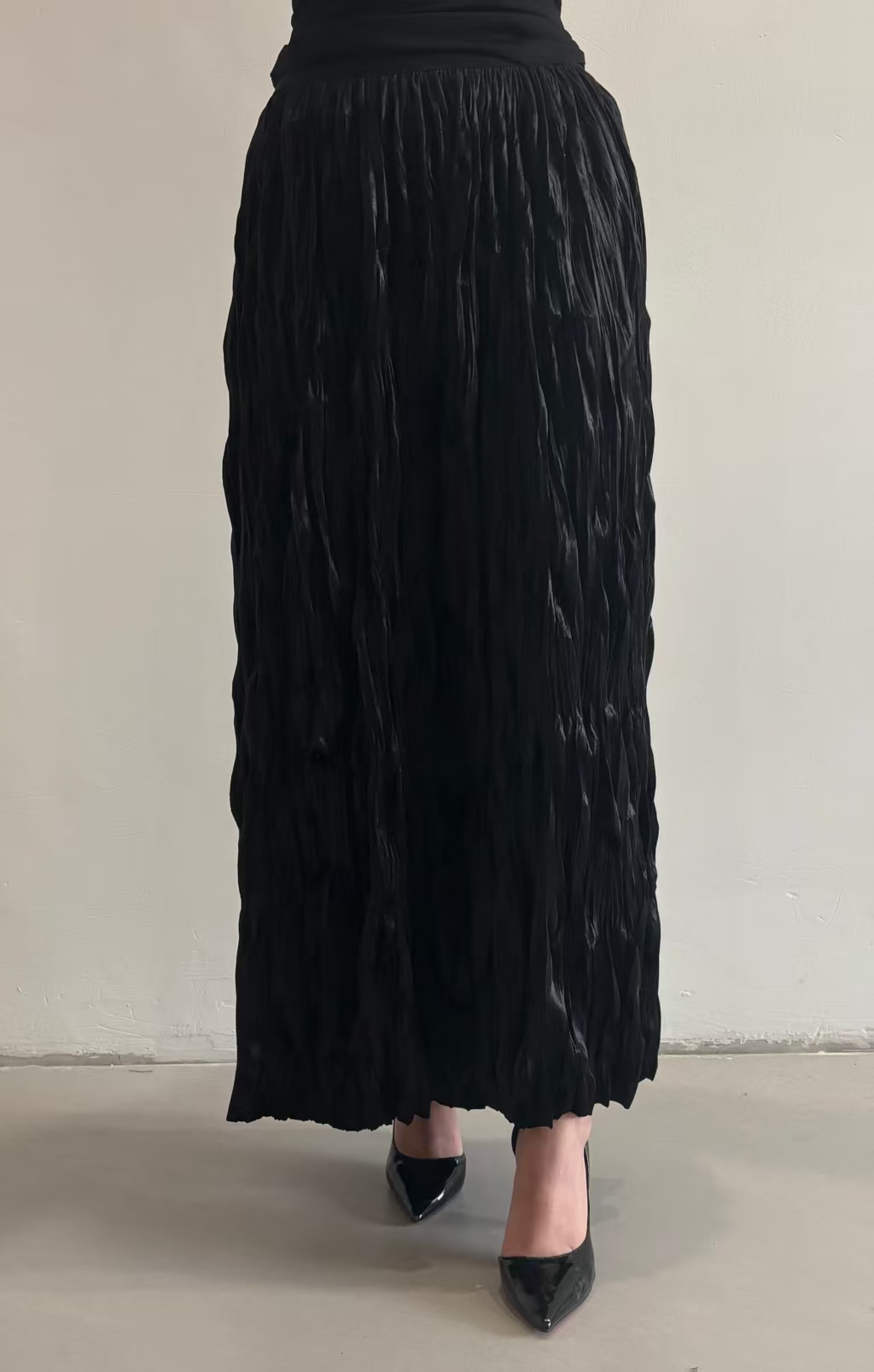 秋冬褶皱纯色半身裙