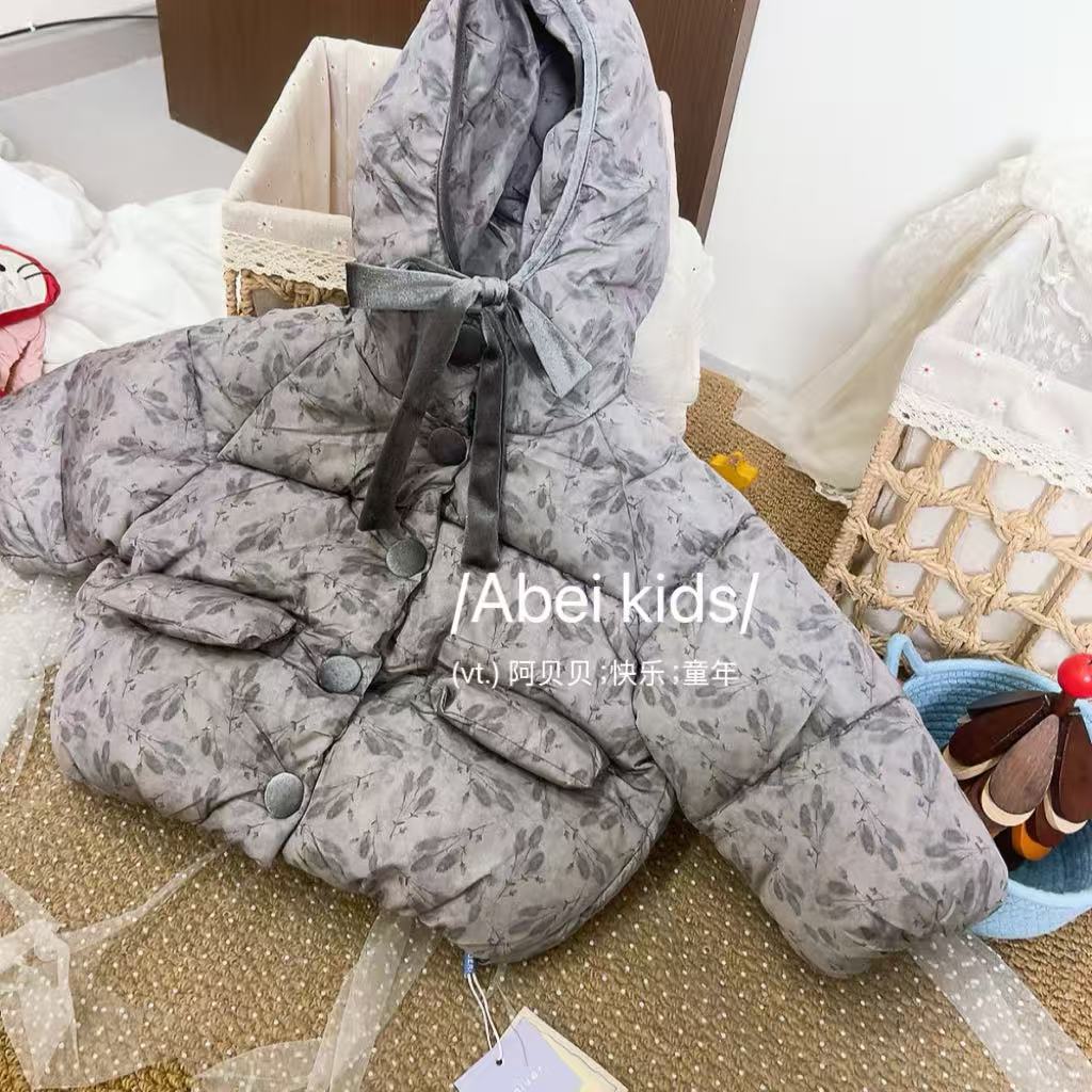 【052】波妞树叶韩货棉衣童装