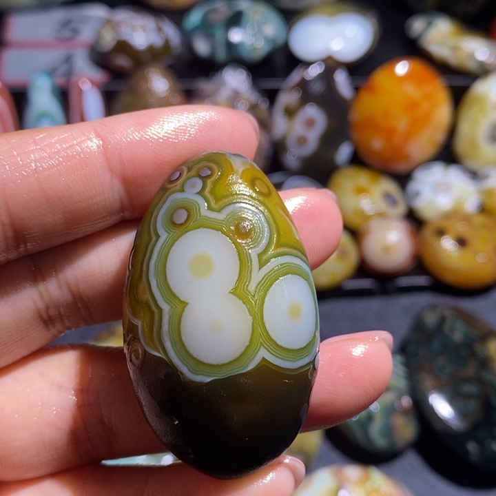 玛瑙/玉髓未镶嵌吊坠(不含链)127