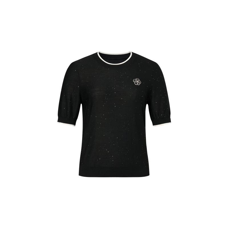 25年（珂）早春新款白色圆领套头针织衫（25SS7010）