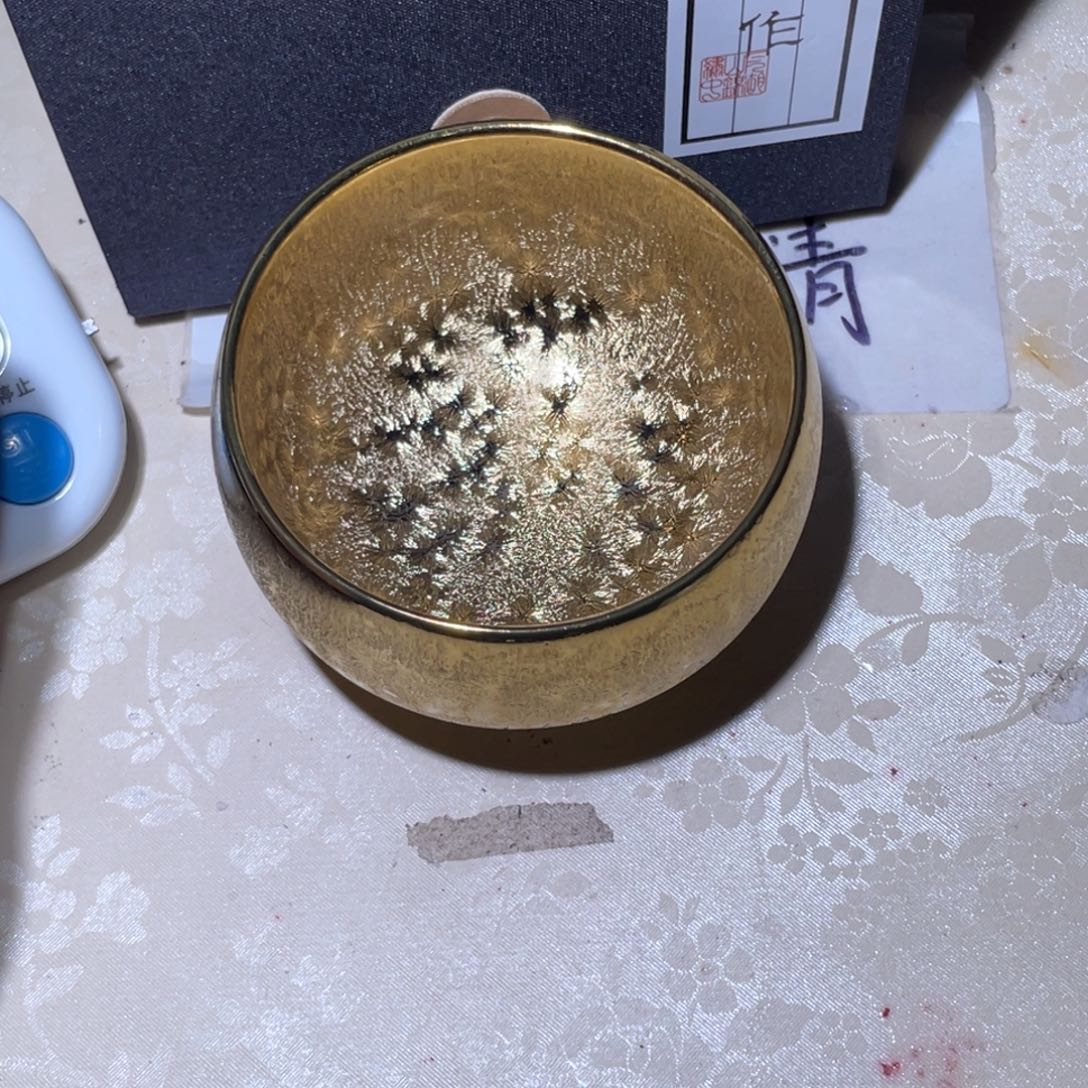 孤***狼茶盏哈哈哈哈好哈哈啊我来转发