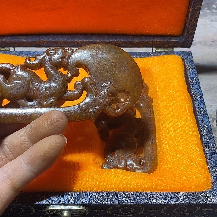 玉家居装饰，一物一图