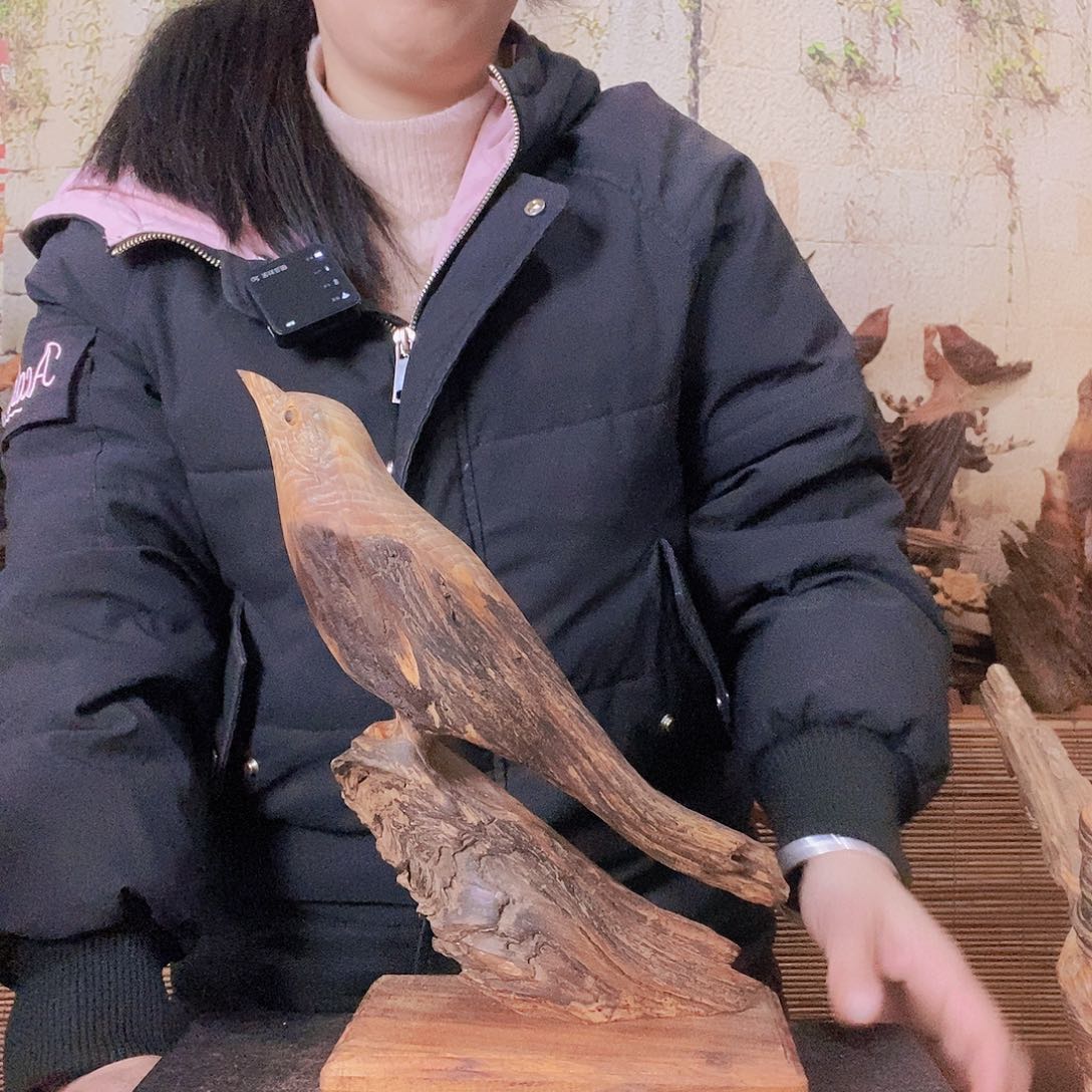 松木大***c琥珀木自然摆件巧