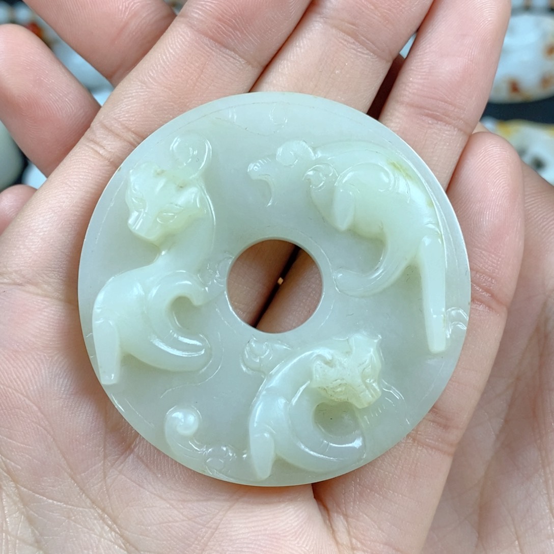 和田玉挂件未镶嵌