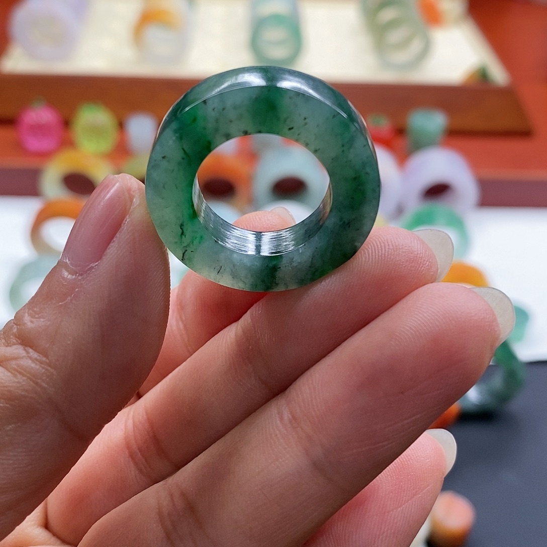 定制翡翠未镶嵌12-21圈口