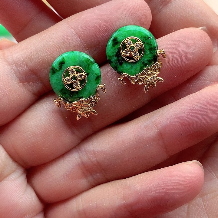 翡翠颈饰银S925镶嵌翡翠