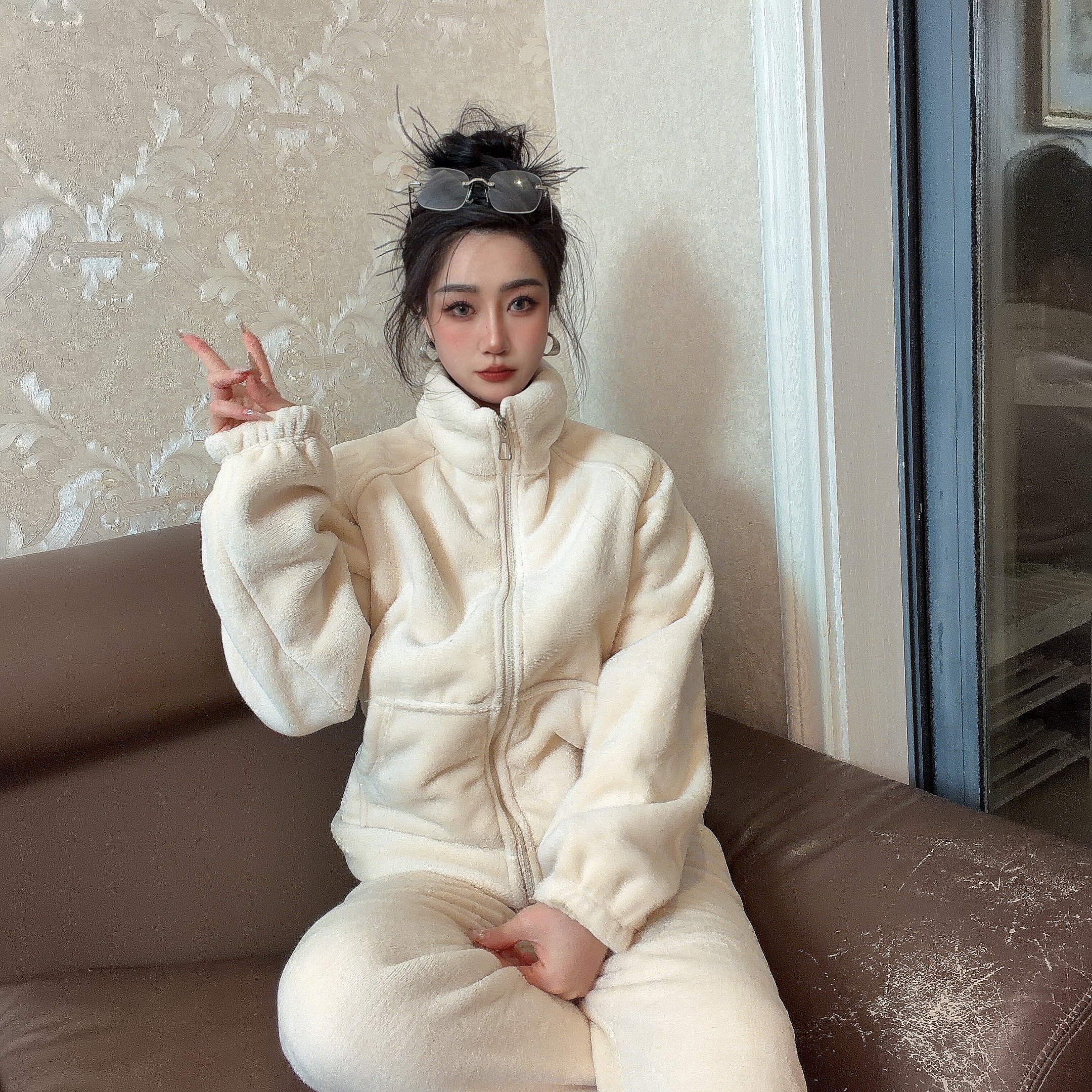 2025女冬双层加厚冬季睡衣女士宽松加绒保暖家居服休闲拉链款套装