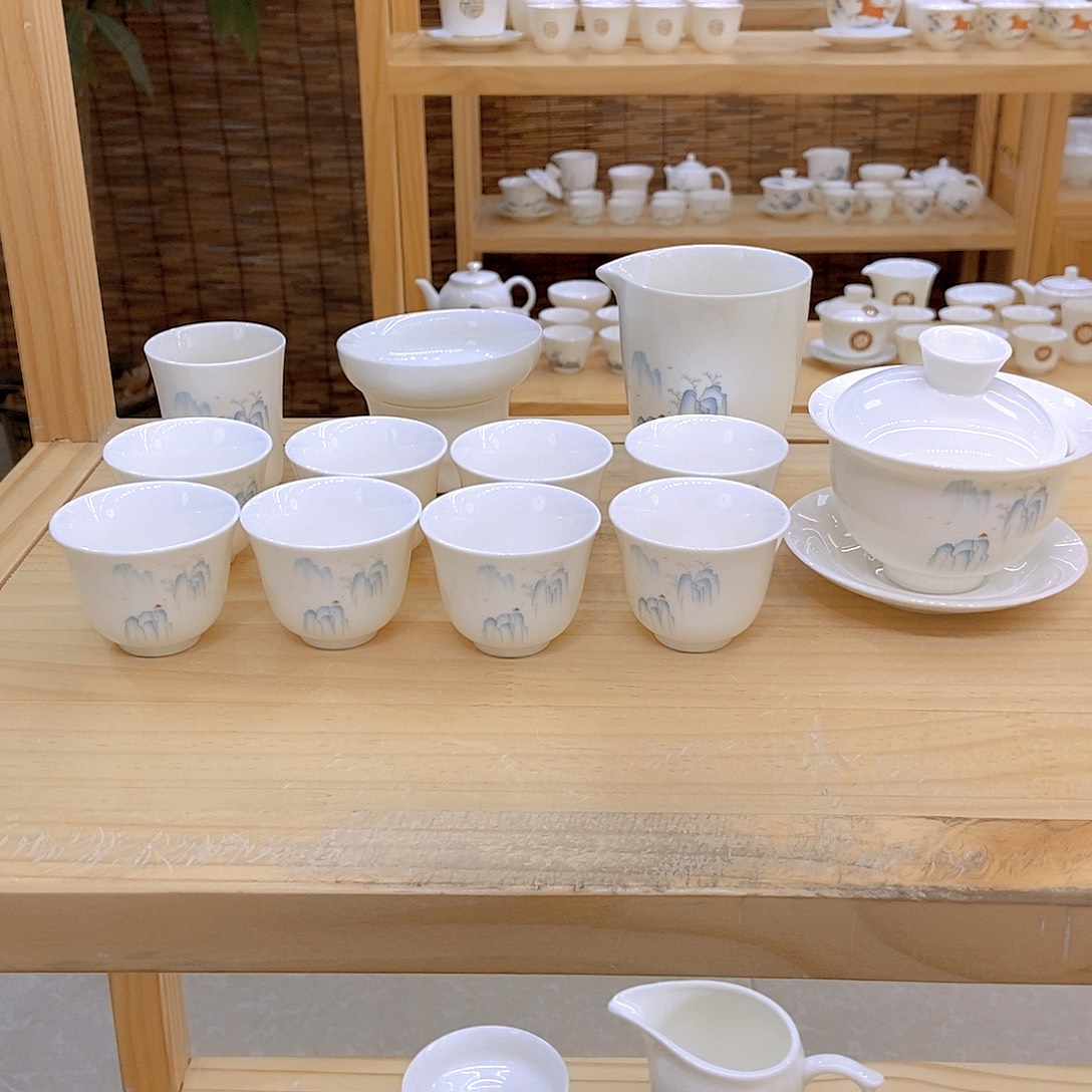 羊脂玉瓷茶具套装