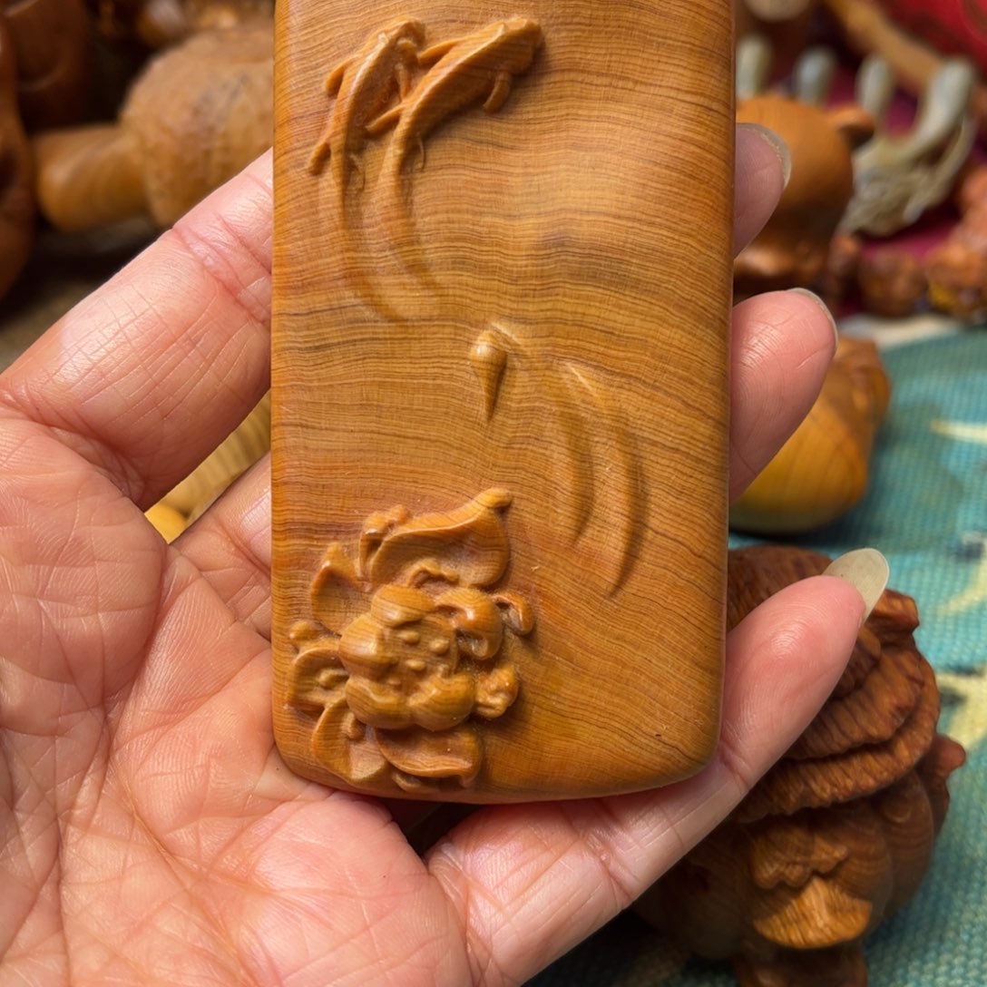 薇****柏木把件崖柏手把件