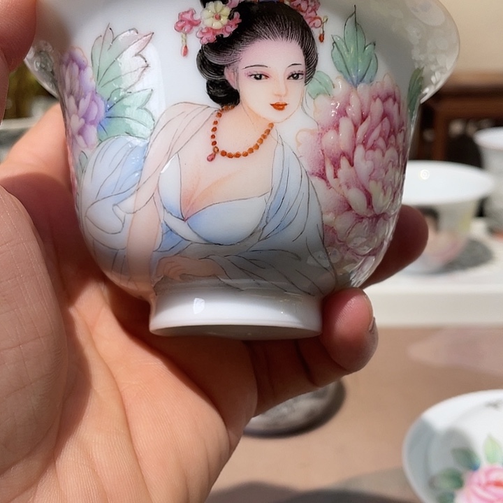 清***月景德镇陶瓷，手工绘画
