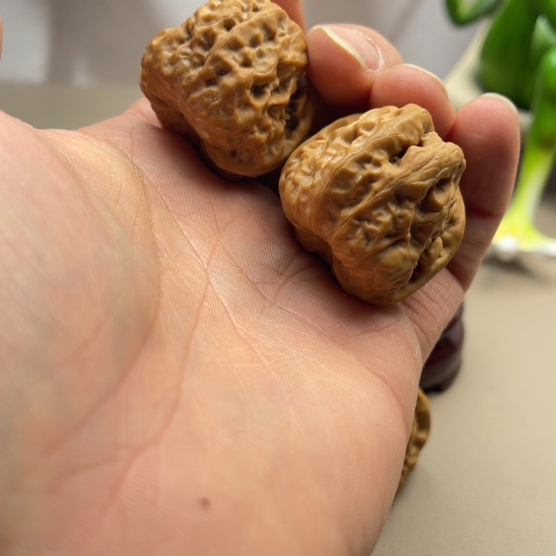 文玩核桃吊坠李**ゞ延庆