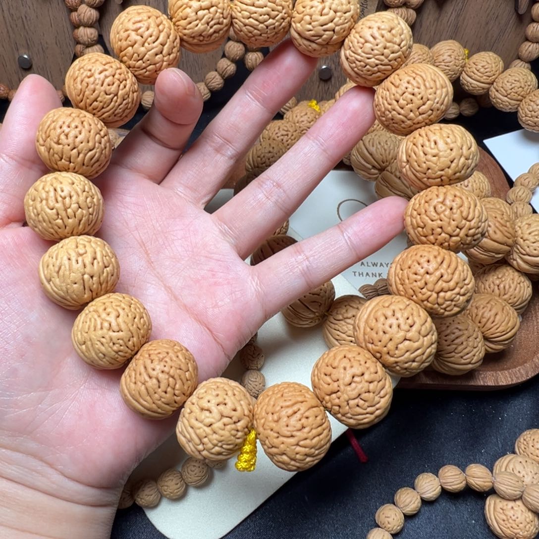 輕***傷核桃手串/手链23白月光桃核手持全品