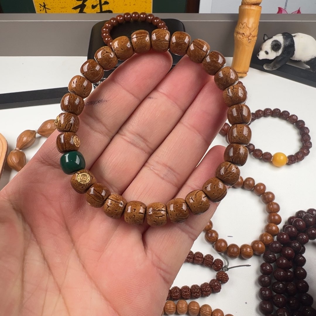 桃核手串真好啊这