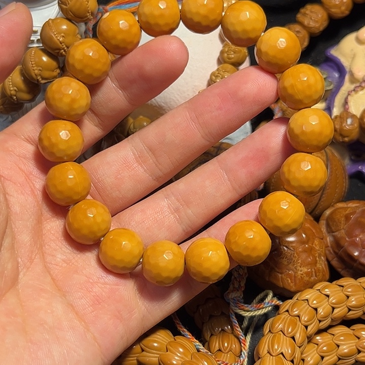 手串/手链橄榄核猴头钻面