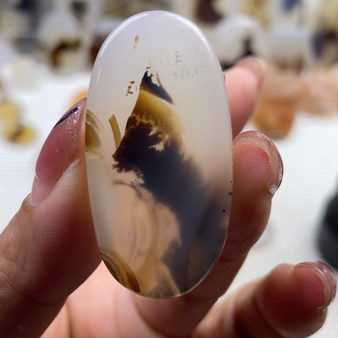 玛瑙/玉髓未镶嵌颈饰