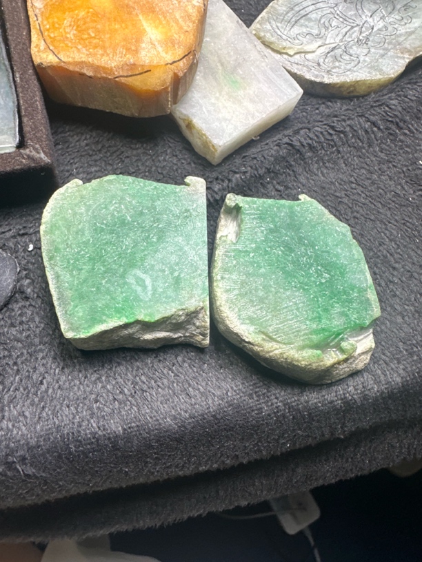 翡翠天然A货翡翠