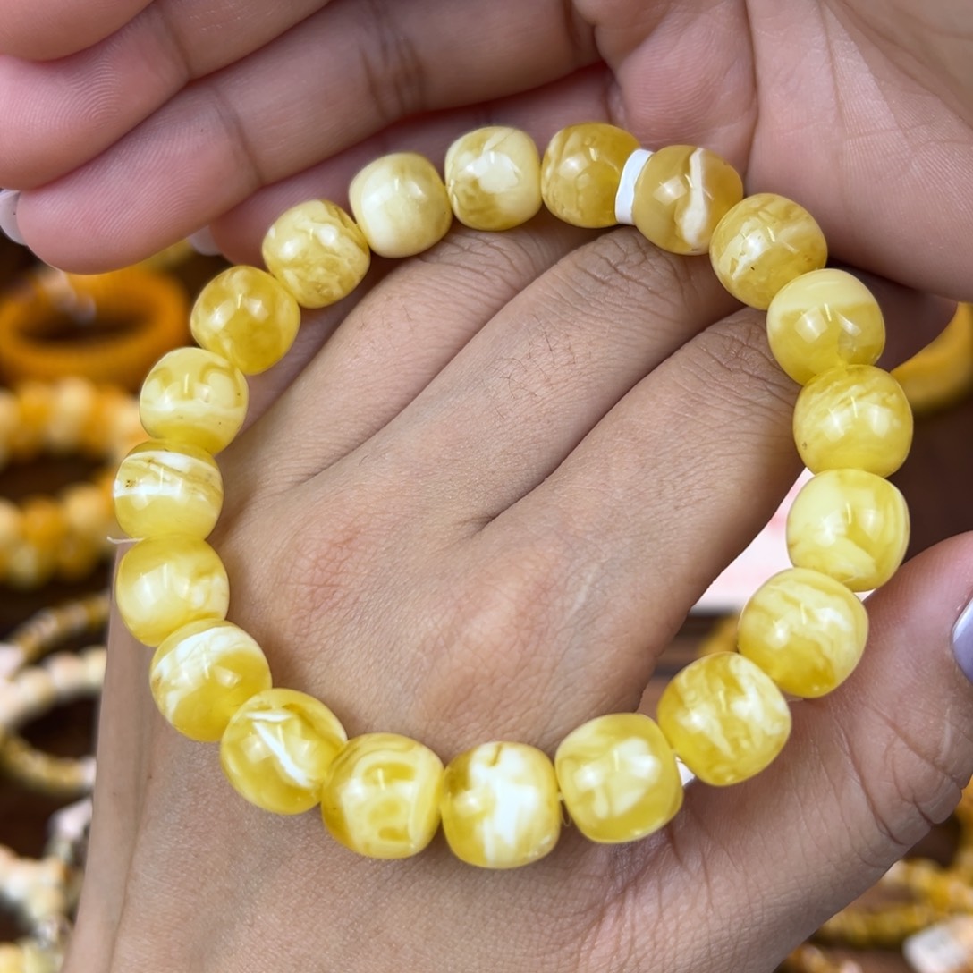 琥珀裸石未镶嵌Mmnnnnnnnnnnm