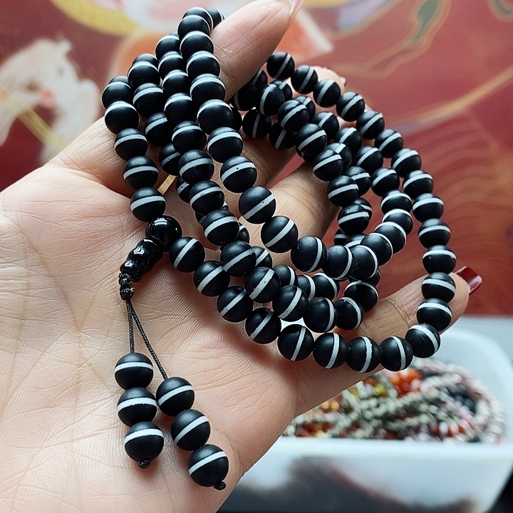 玛瑙/玉髓颈饰合金