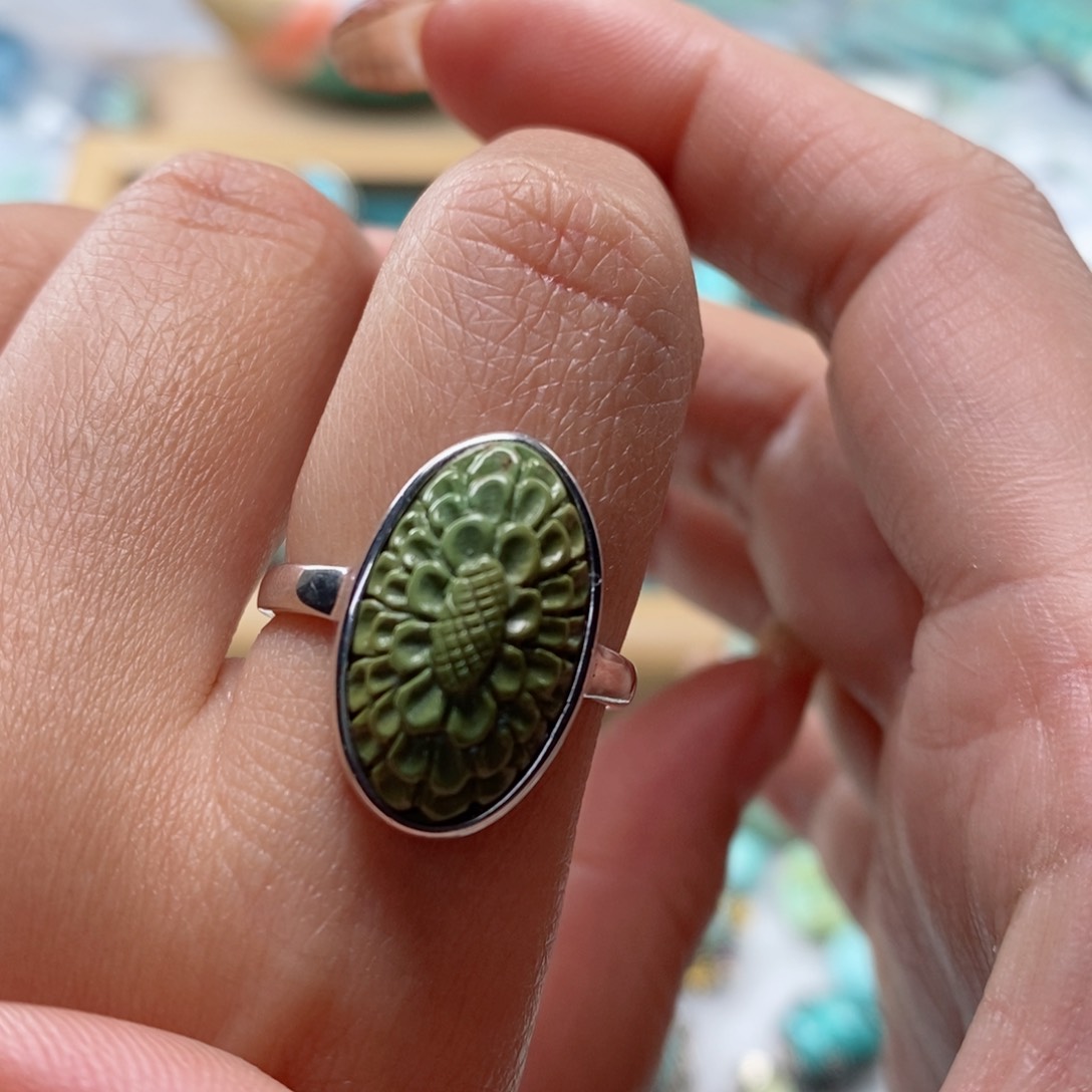 绿松石颈饰未镶嵌