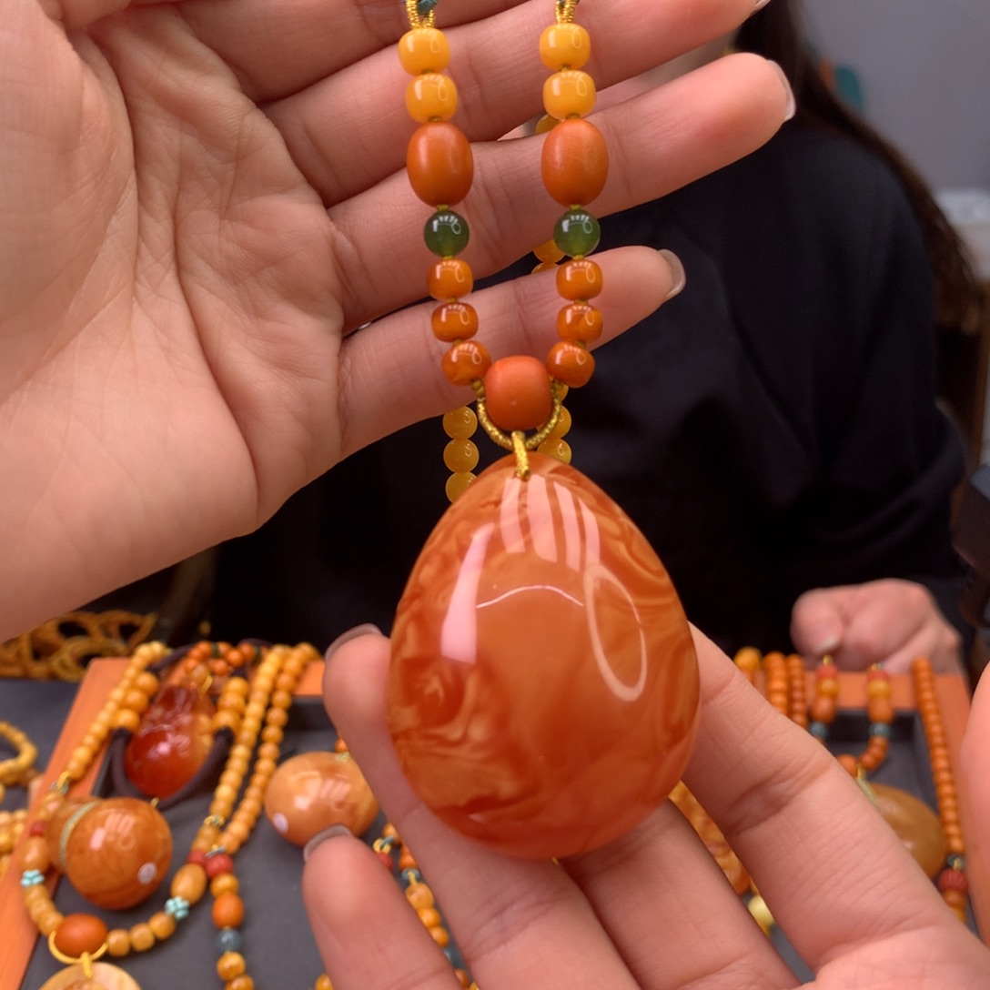 蜜蜡颈饰未镶嵌水滴