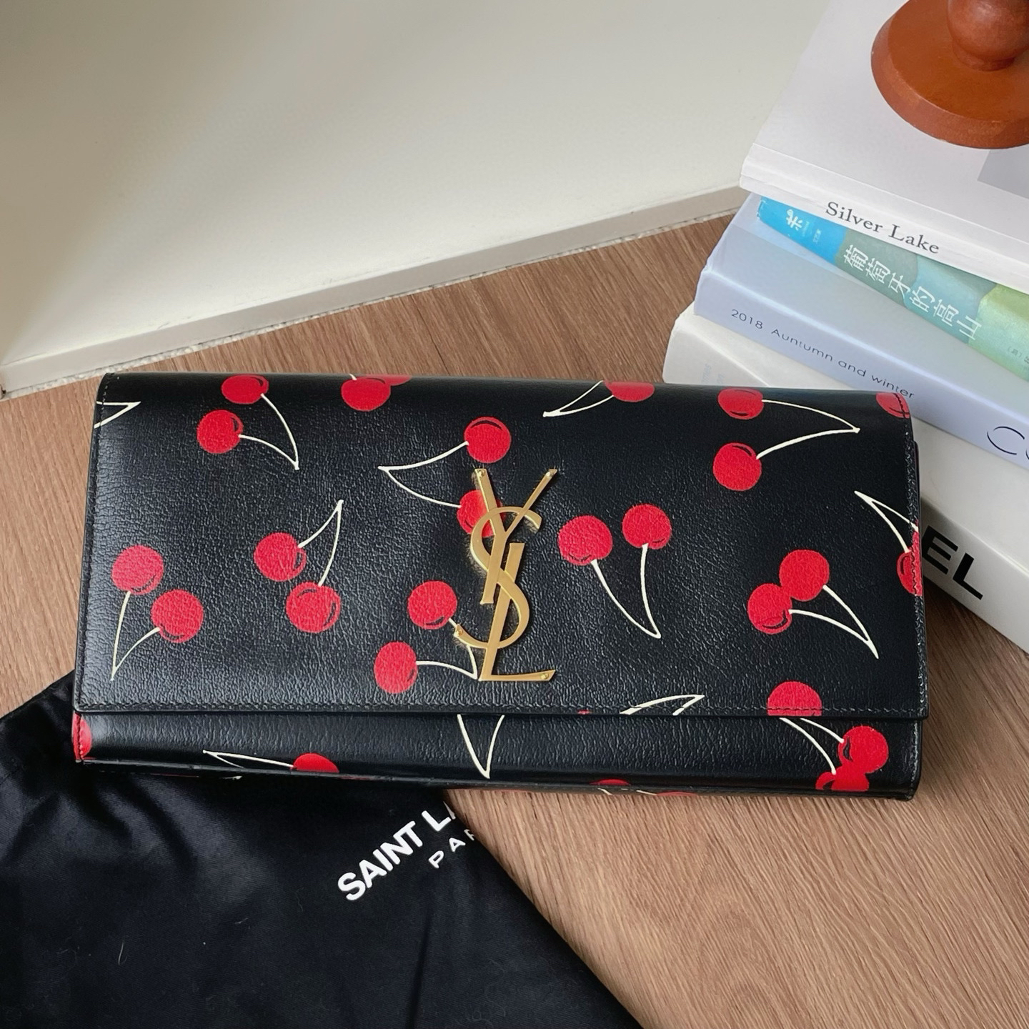 99新 YSL/圣罗兰 黑金樱桃长款手拿包尘袋中检 BJM12-1332