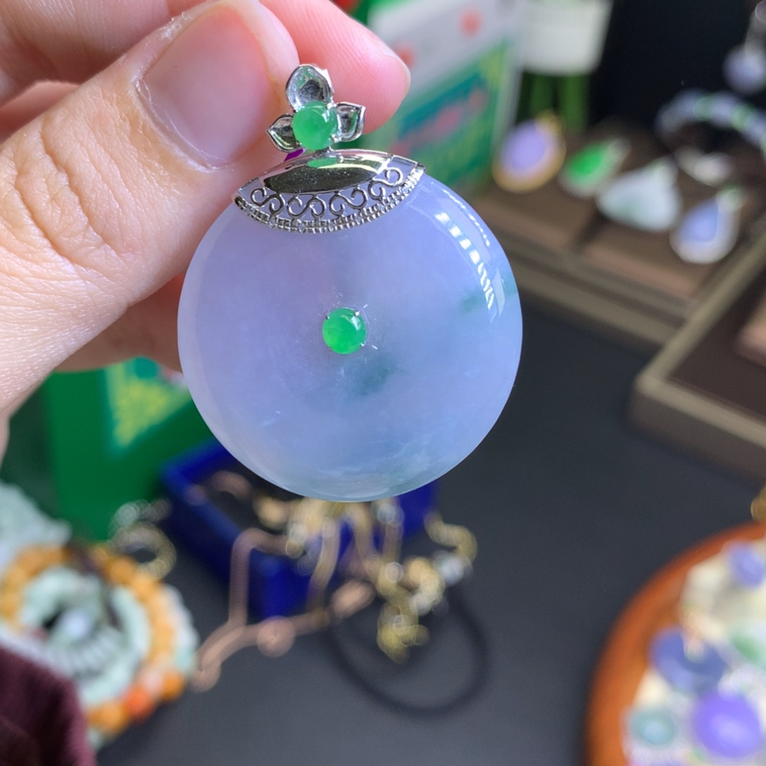 翡翠颈饰18K金镶嵌天然