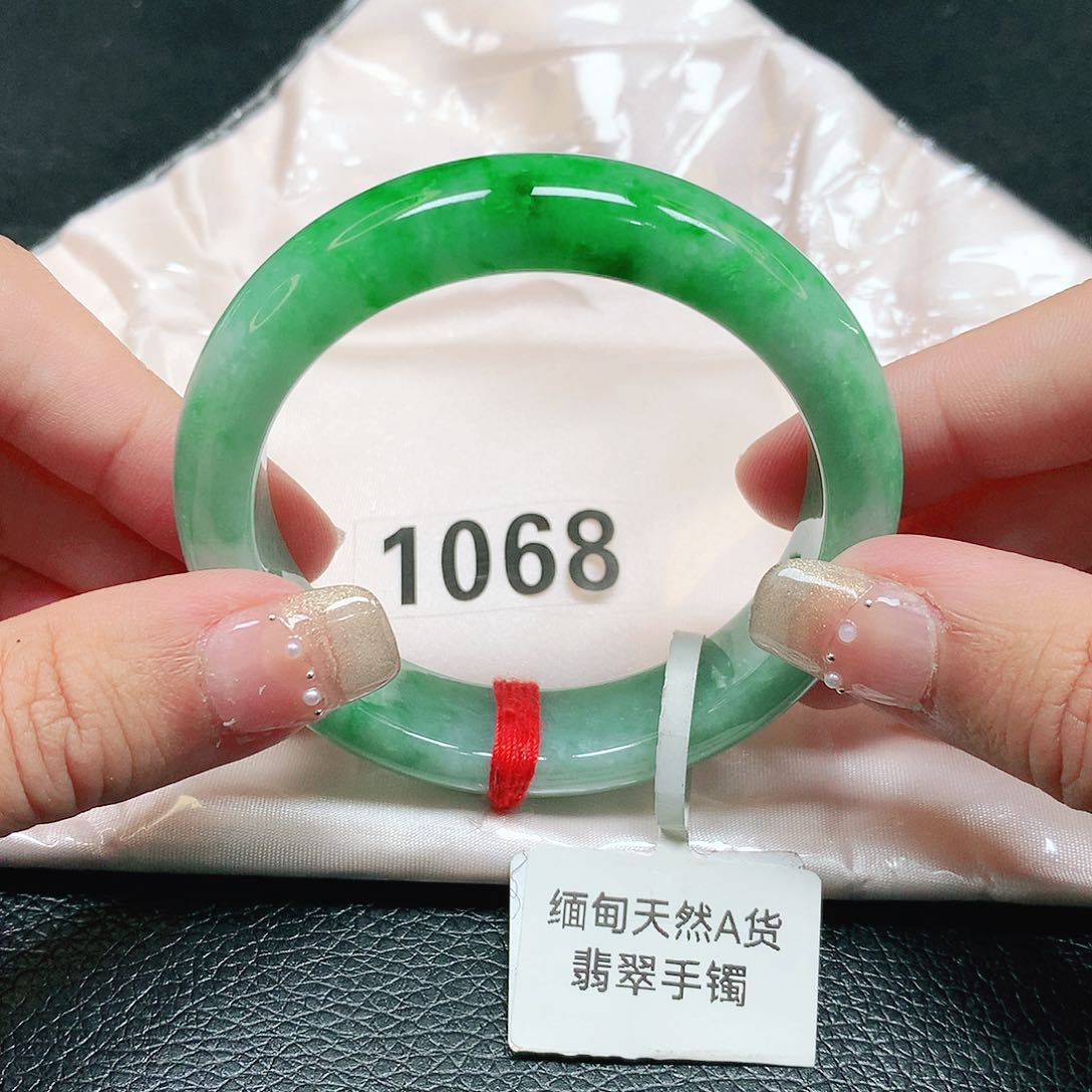 未镶嵌手镯翡翠正圈